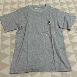 NWOT Uniqlo kids gray Minecraft pocket tee shirt size 160 = 13